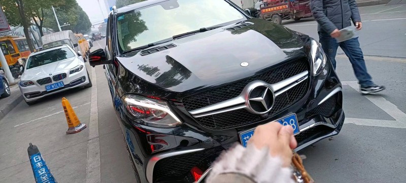 宜昌14年奔驰ML7