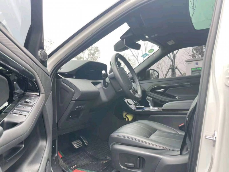 盐城20年路虎揽胜极光(进口)2