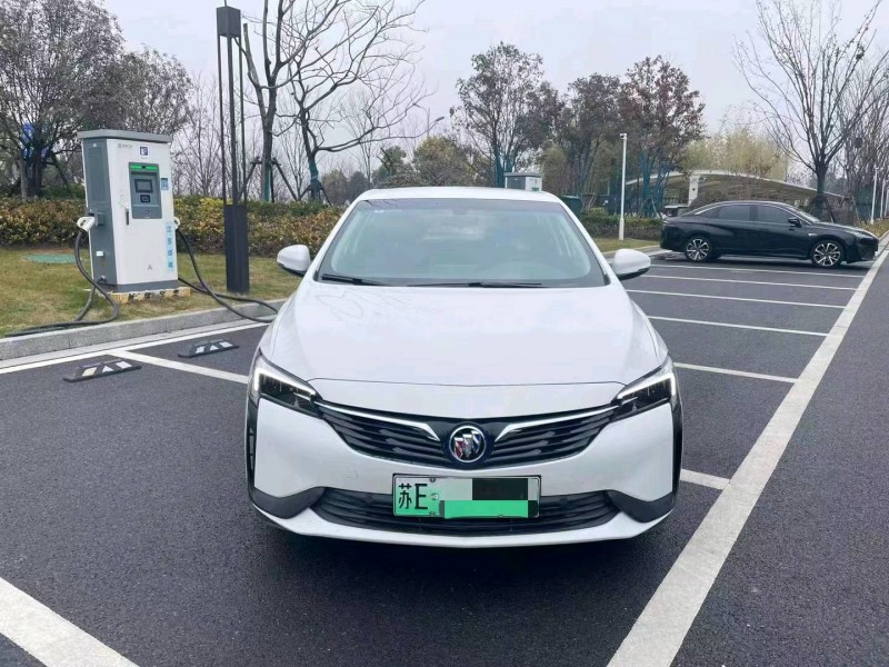 常州22年别克微蓝8