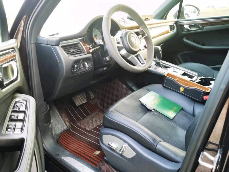 衡陽14年保時捷Macan7