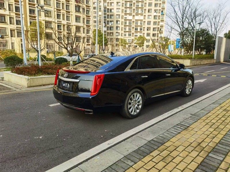 苏州14年凯迪拉克XTS8
