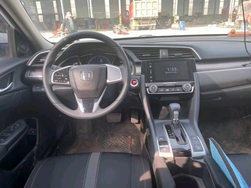 武汉20年本田思域5