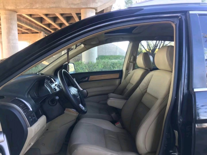 青岛09年本田CRV7