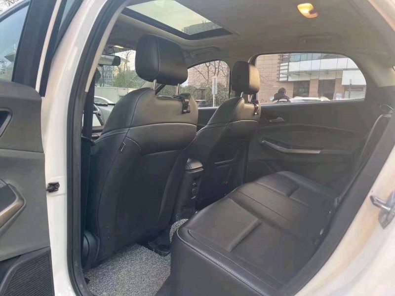 嘉兴18年福特福睿斯5