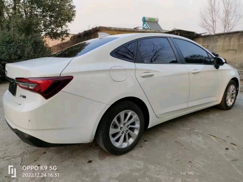 宜昌20年别克威朗2