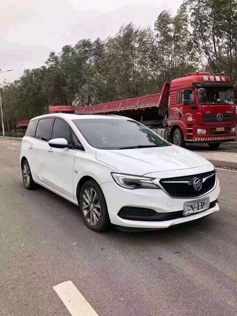 枣庄19年别克GL62