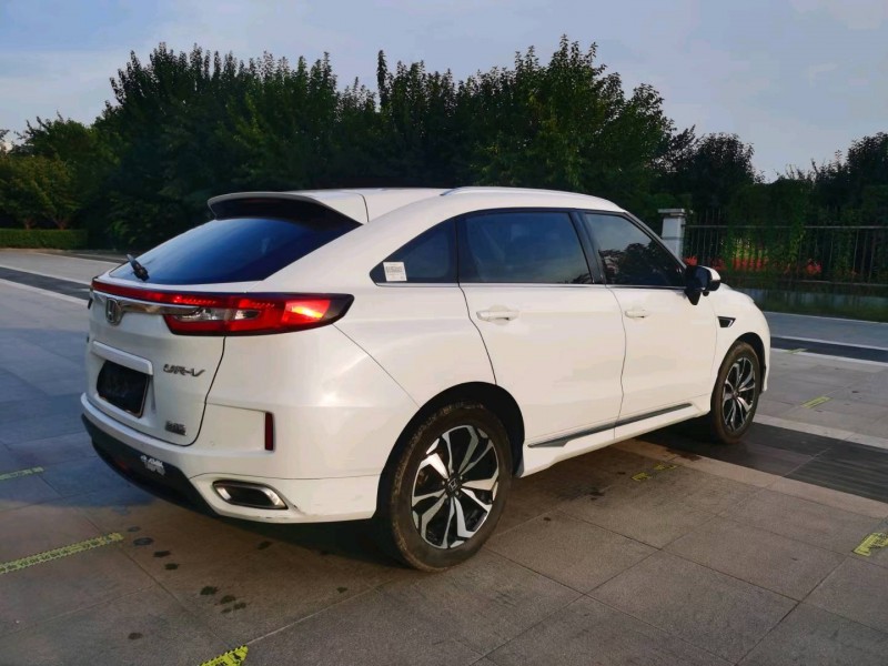 徐州17年本田URV2