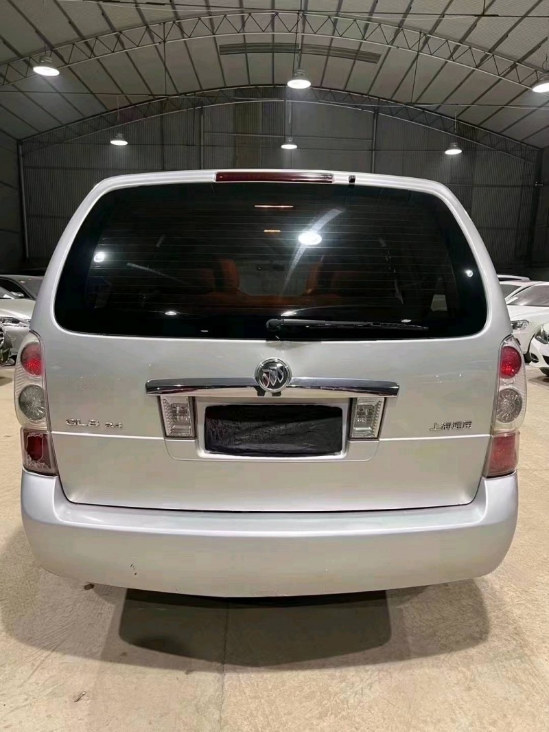 石家庄12年别克GL87