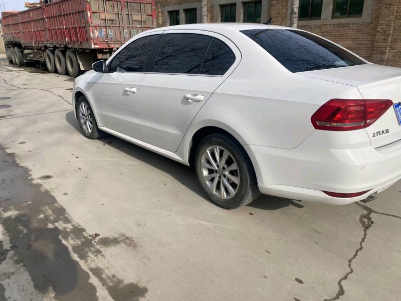 保定18年大众朗逸8