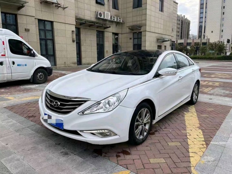 嘉兴15年现代索纳塔八2