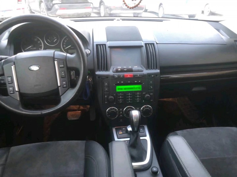 保定11年路虎发现神行5