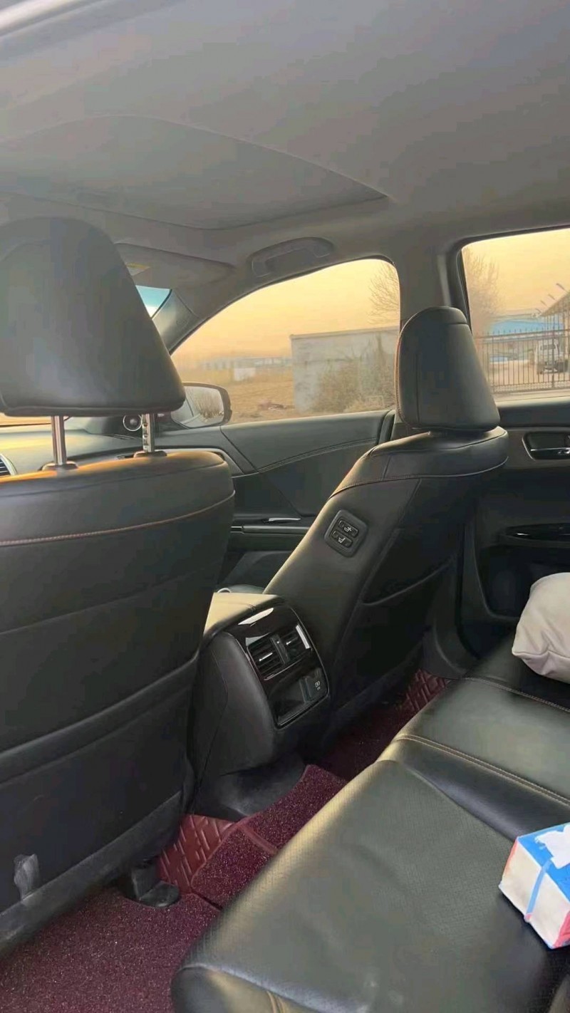 保定18年本田雅阁3