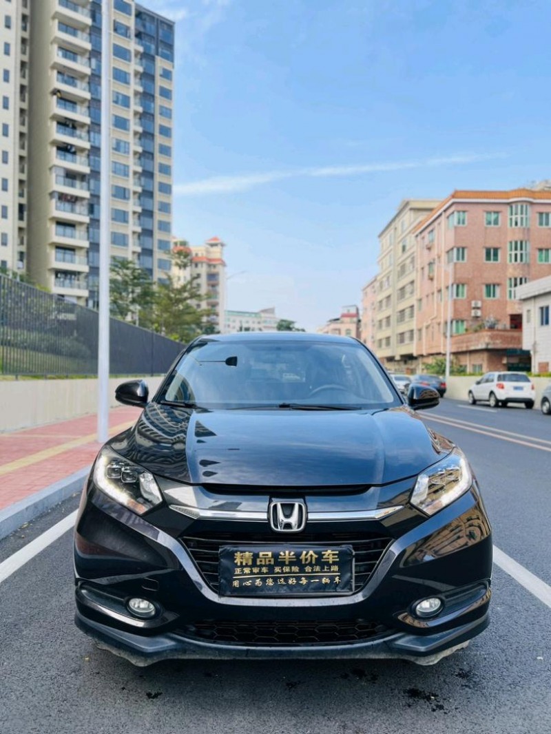 东莞17年本田缤智1