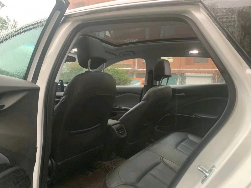 烟台22年别克微蓝6