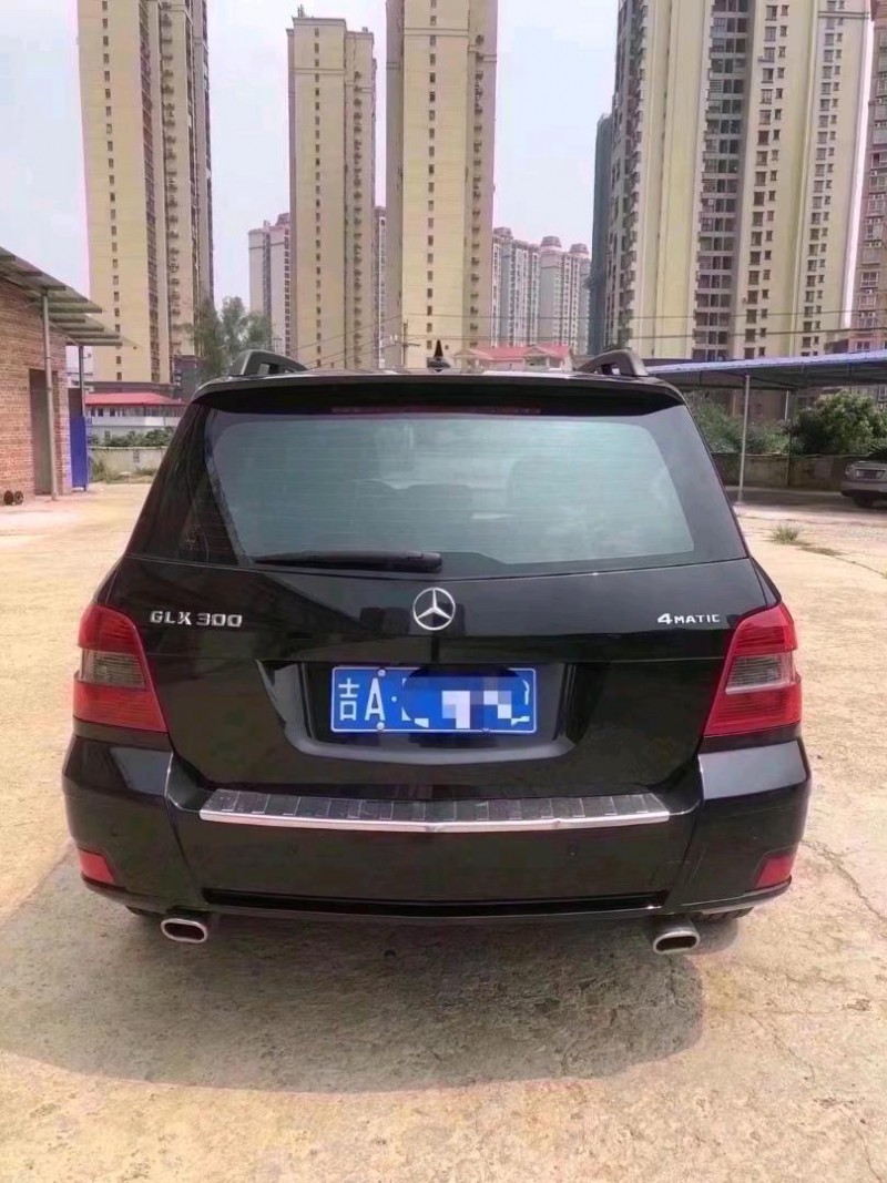 梧州12年奔驰GLK2