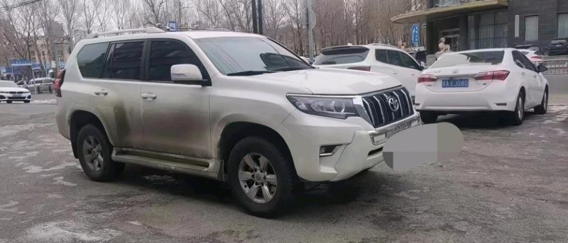 邯郸19年丰田普拉多2