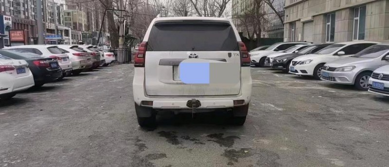 邯郸19年丰田普拉多6