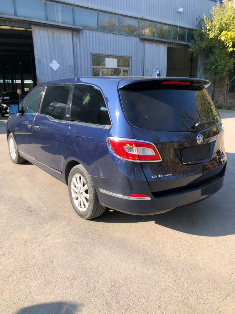 沈阳12年别克GL86