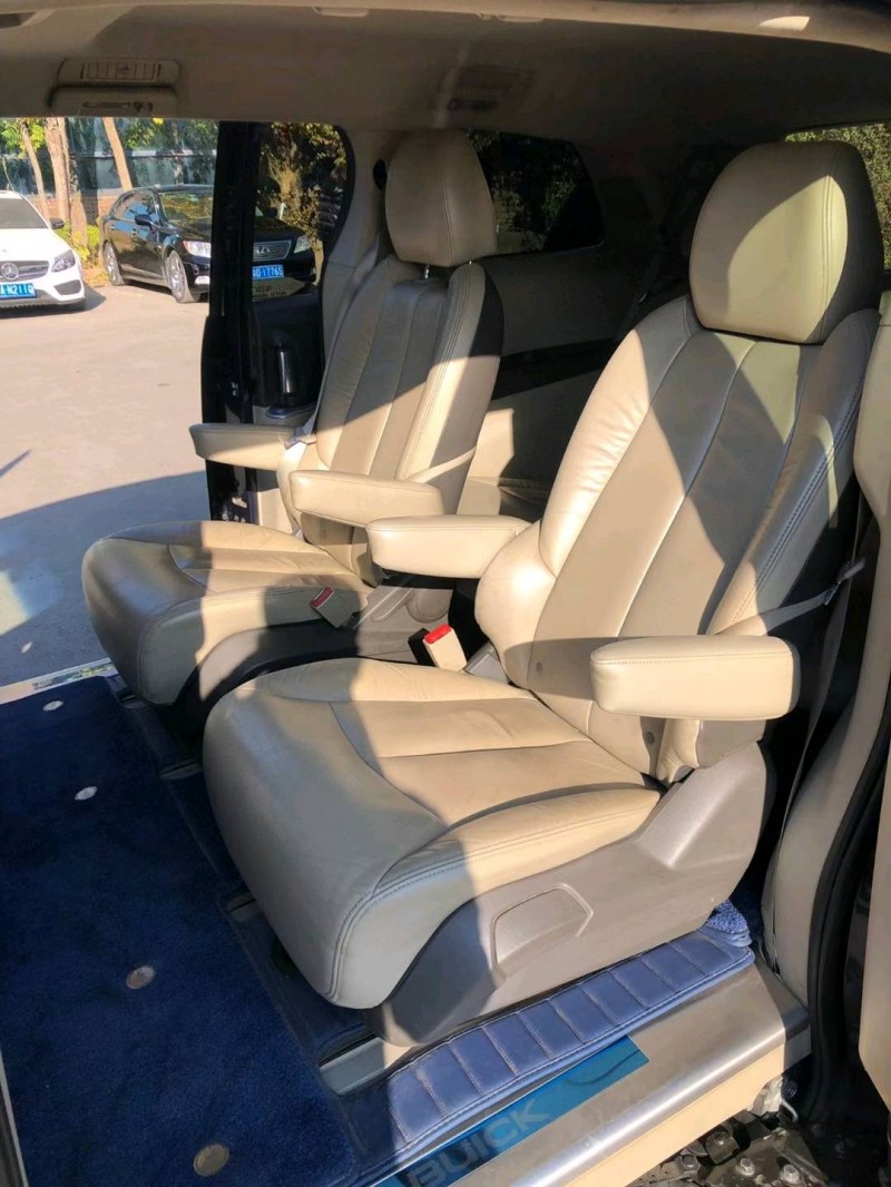 沈阳12年别克GL83