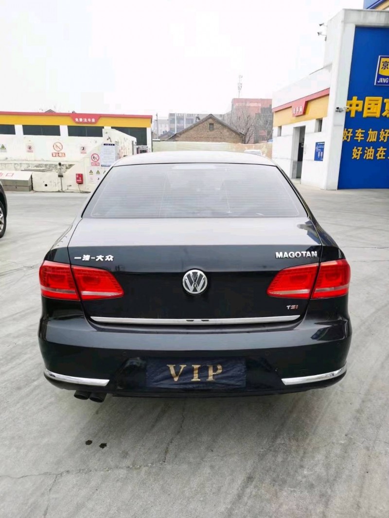 枣庄12年大众迈腾9