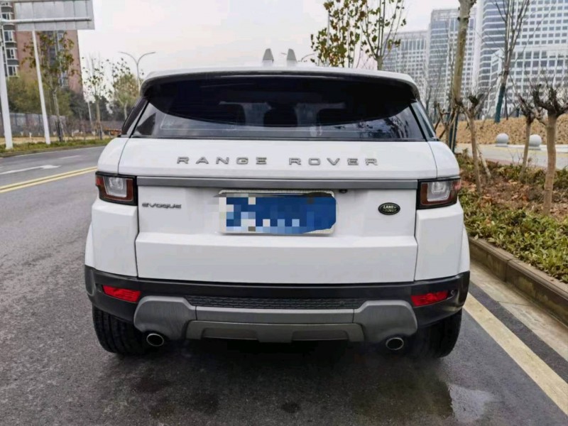 宜昌18年路虎极光5