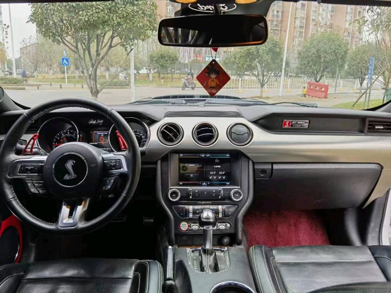 宜昌15年福特野马4