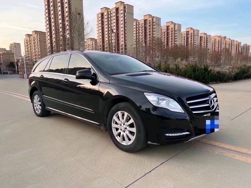 东营17年奔驰R3