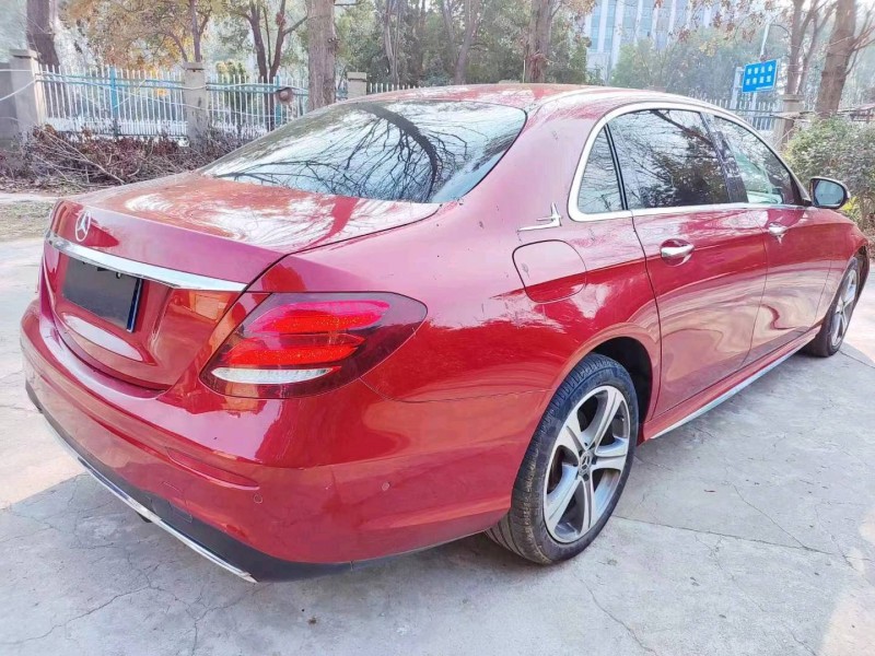 宜昌18年奔驰E5