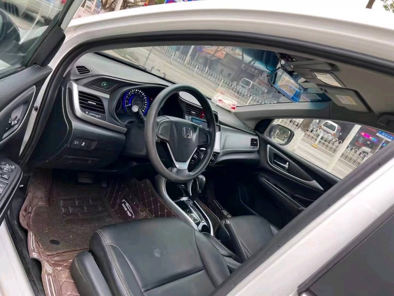 宜昌18年本田凌派6