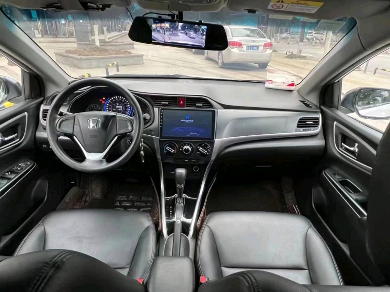 宜昌18年本田凌派8