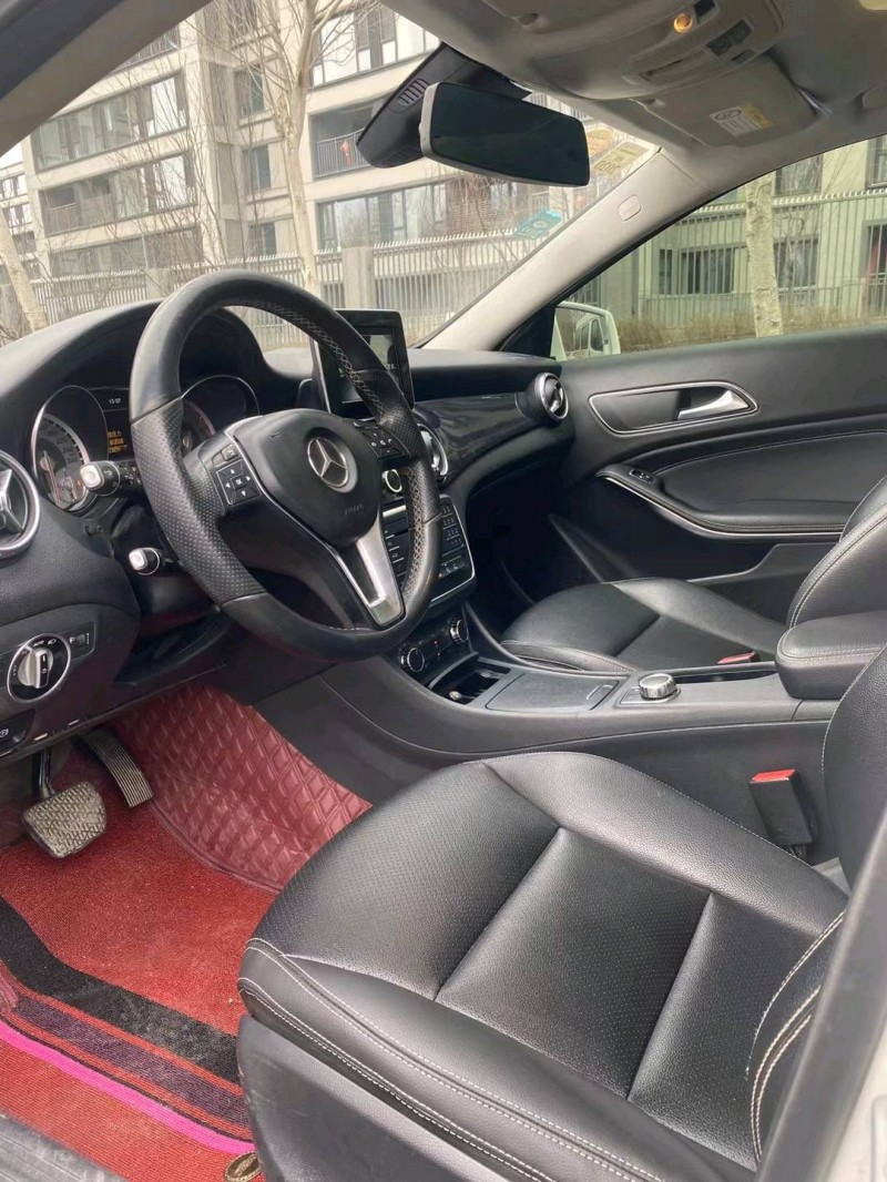 沈阳16年奔驰GLA8