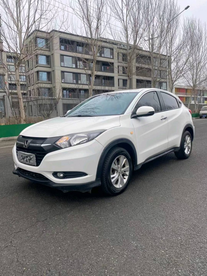 沈阳16年本田缤智2