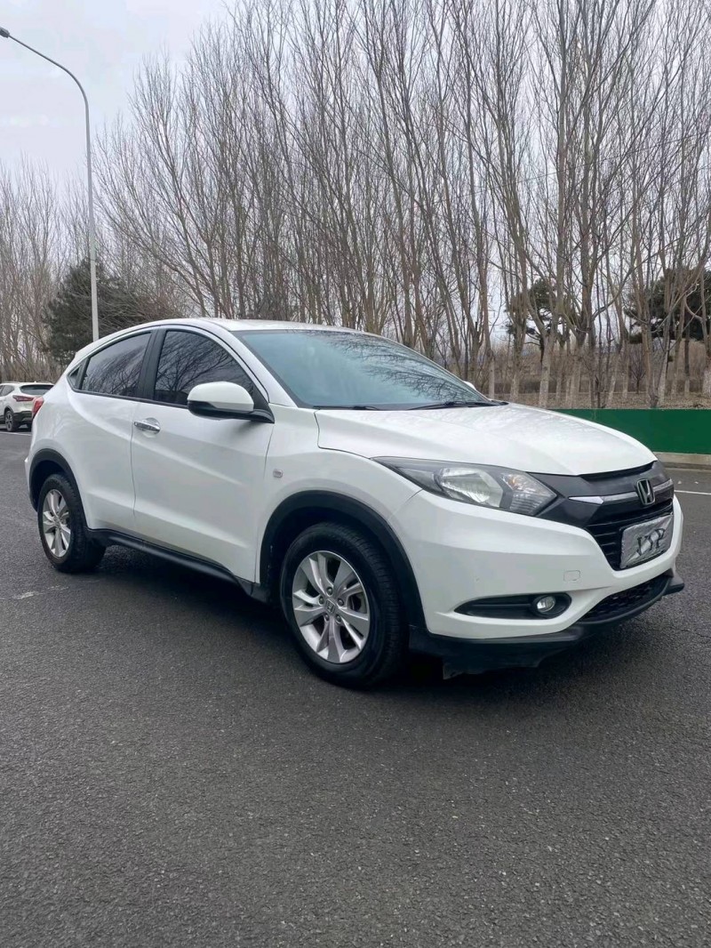 沈阳16年本田缤智3