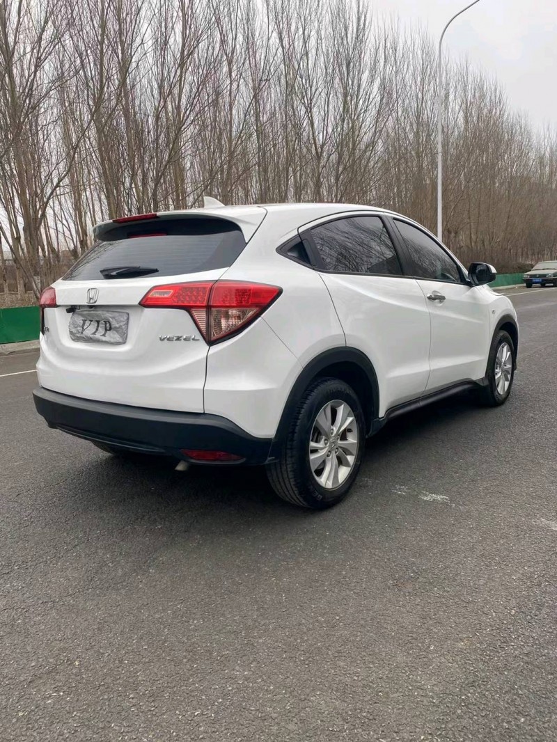 沈阳16年本田缤智5