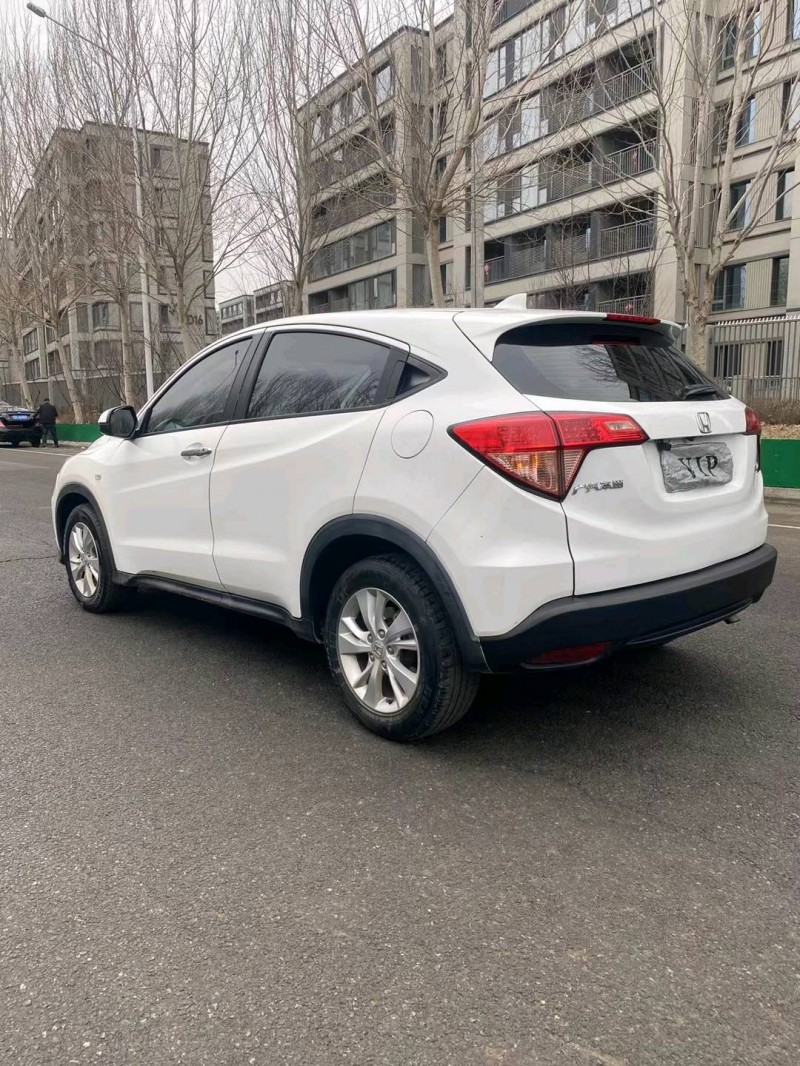 沈阳16年本田缤智9