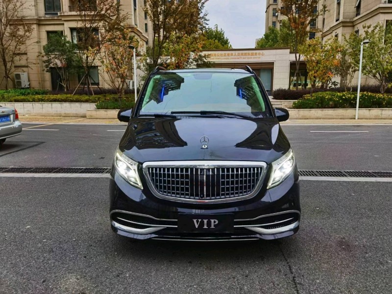 苏州21年奔驰V9