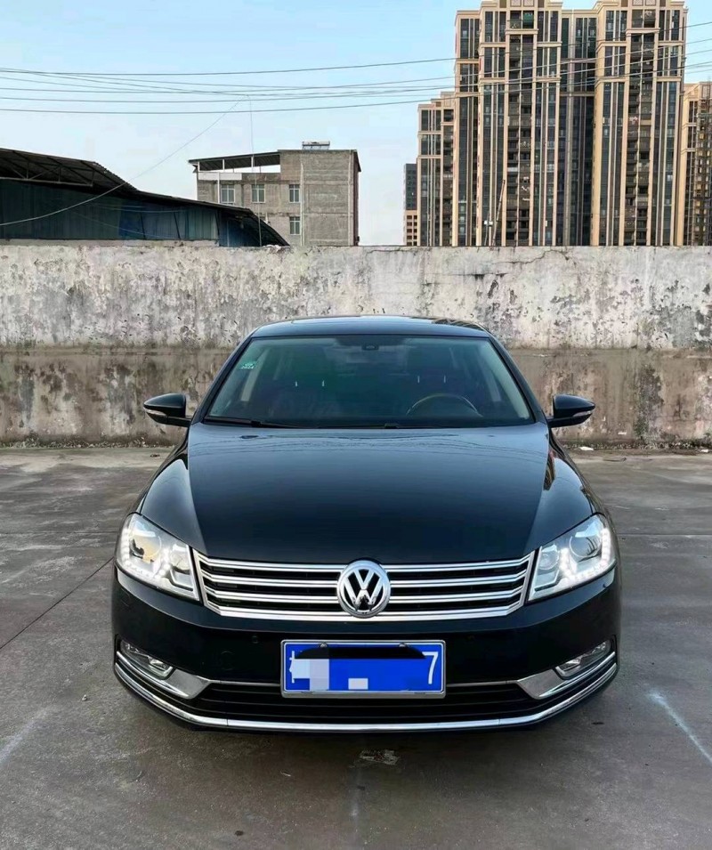 广州16年大众迈腾1