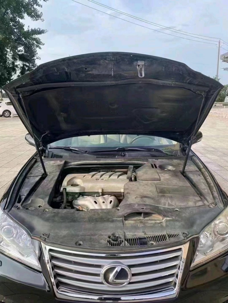 北京11年雷克萨斯ES5