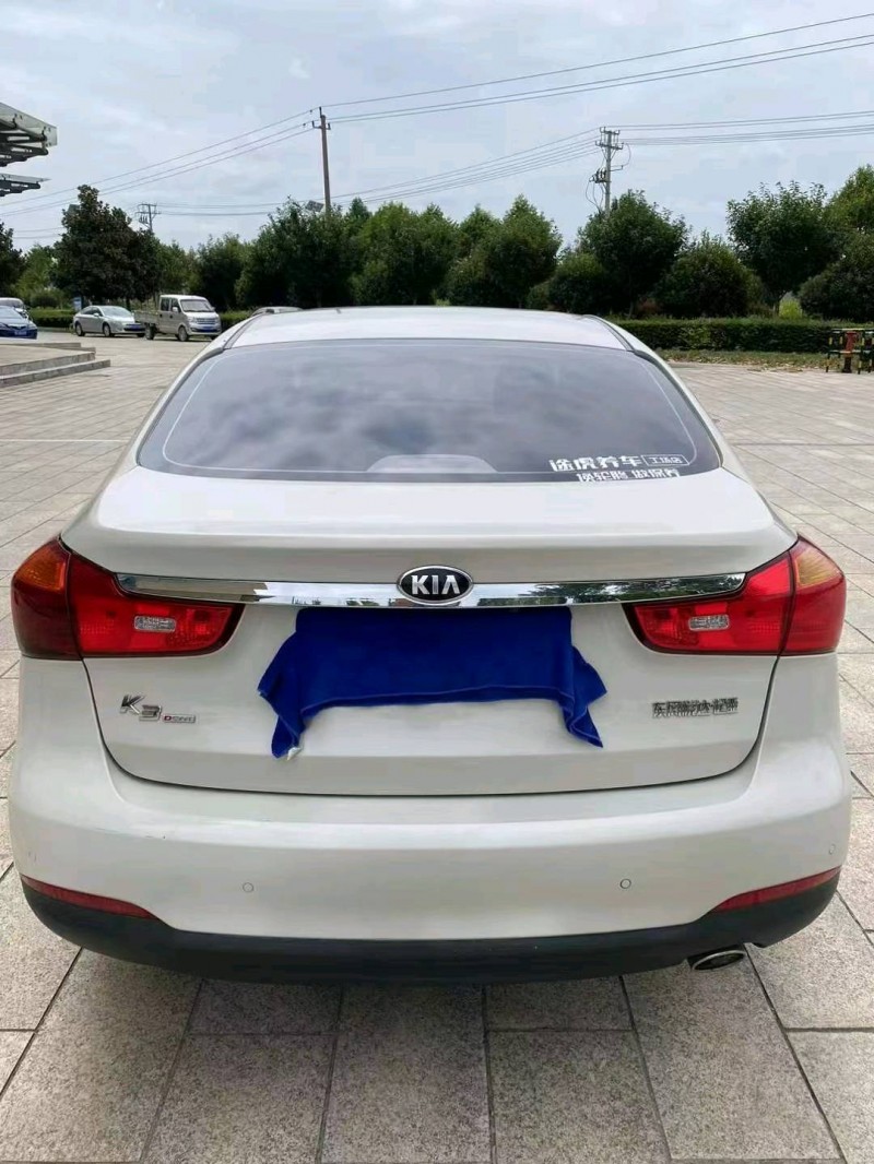 宜昌14年起亚K36