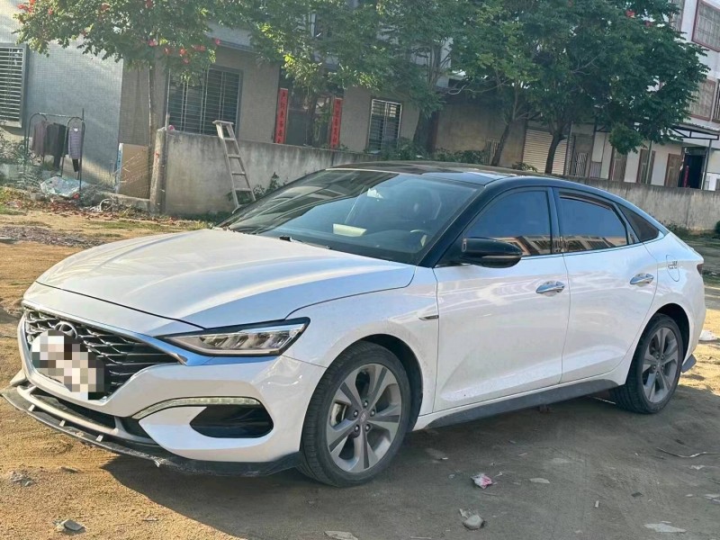 广州19年现代菲斯塔2
