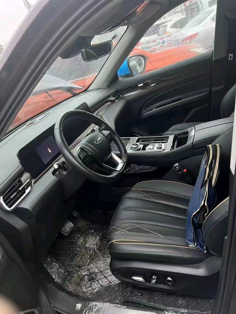 重庆21年福特领裕4