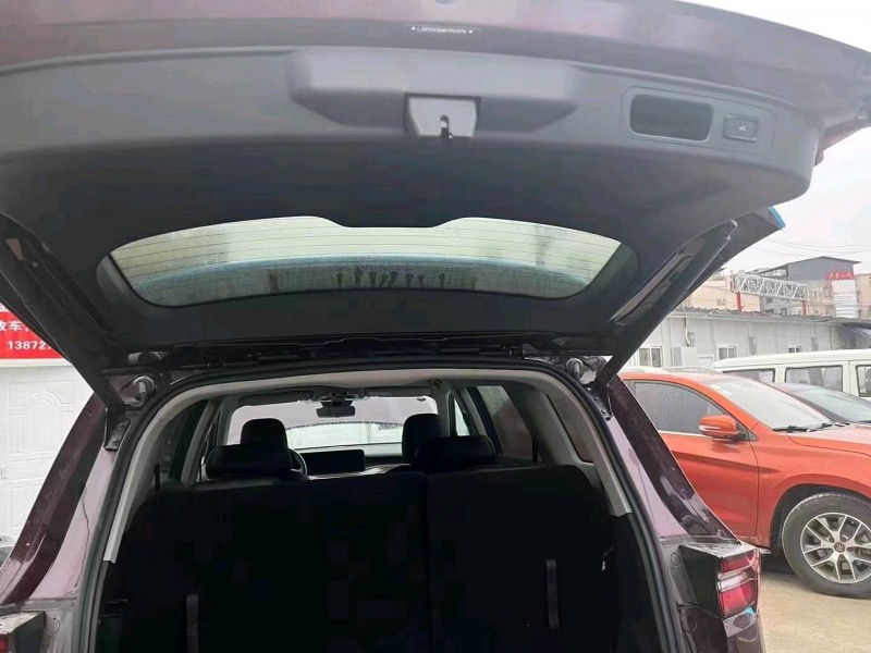 重庆21年福特领裕5