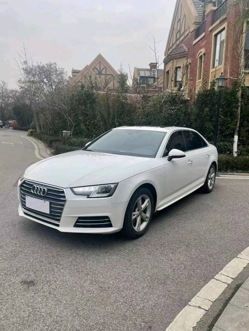 青岛18年奥迪A4L3