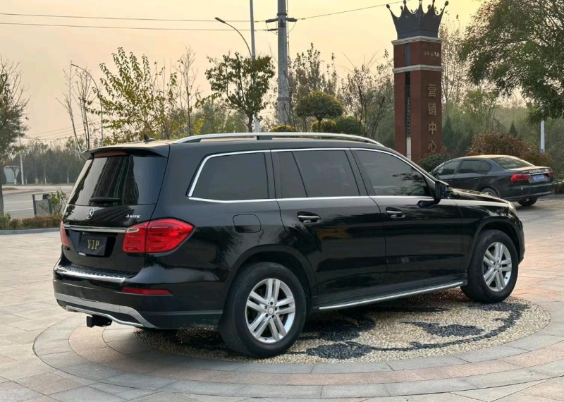 青岛15年奔驰GL2