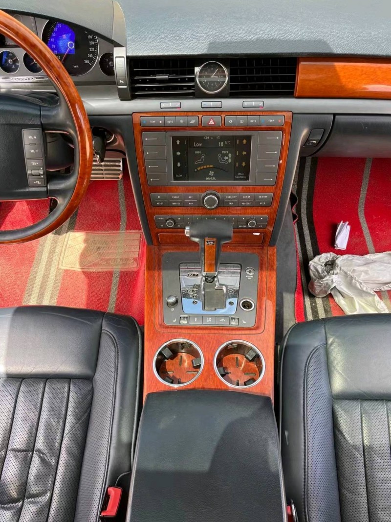 沈阳08年大众辉腾7