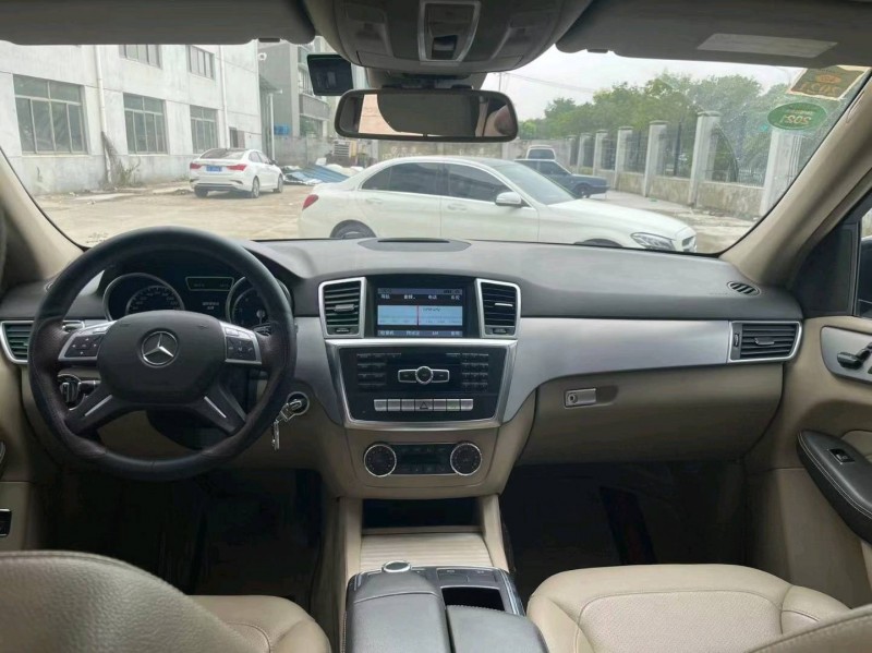 苏州14年奔驰ML6