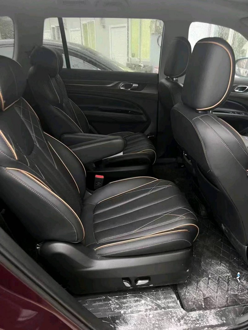 重庆21年福特领裕9