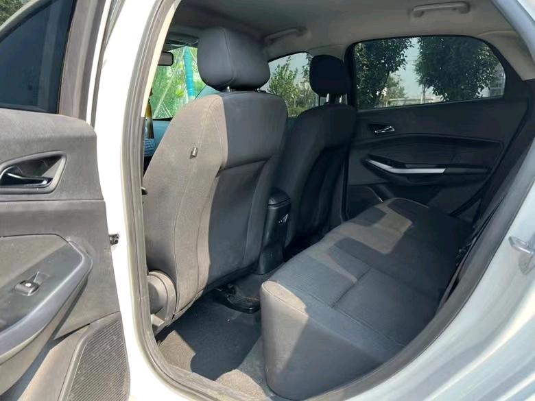 盐城20年福特福睿斯4