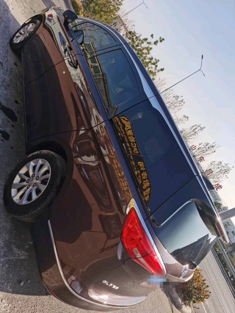 临沂17年别克GL82