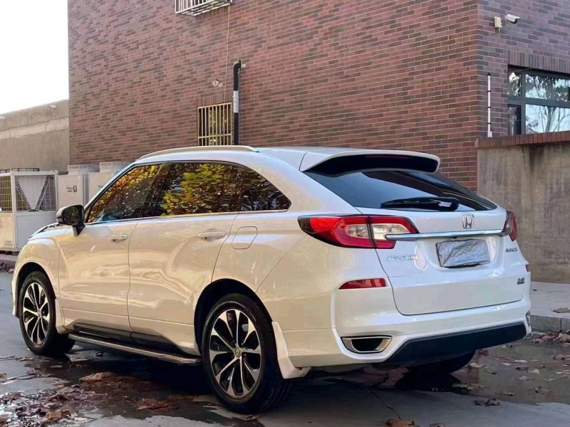 珠海17年本田冠道6